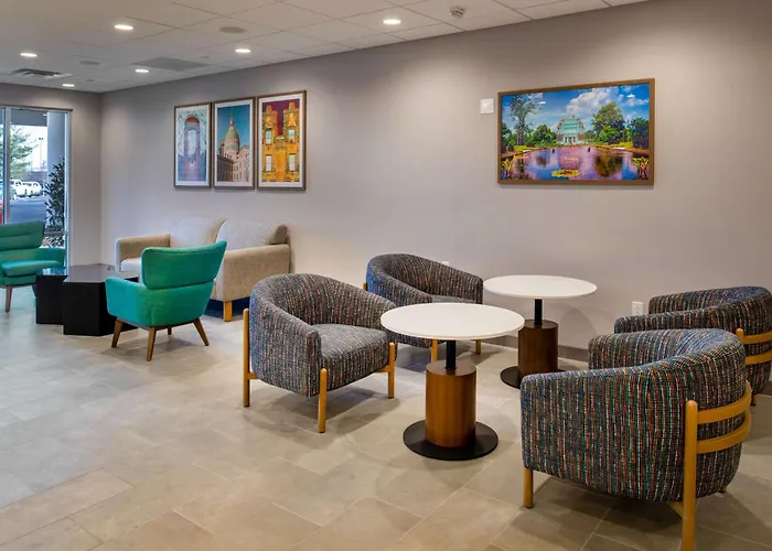 Hampton Inn By Hilton St Louis Airport Woodson Terrace